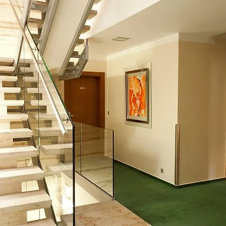 Popelka Hotel 4*