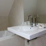 Popelka 4* פראג