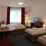 Popelka 4*