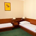Popelka 4*