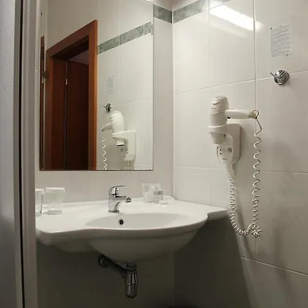 Popelka 4*